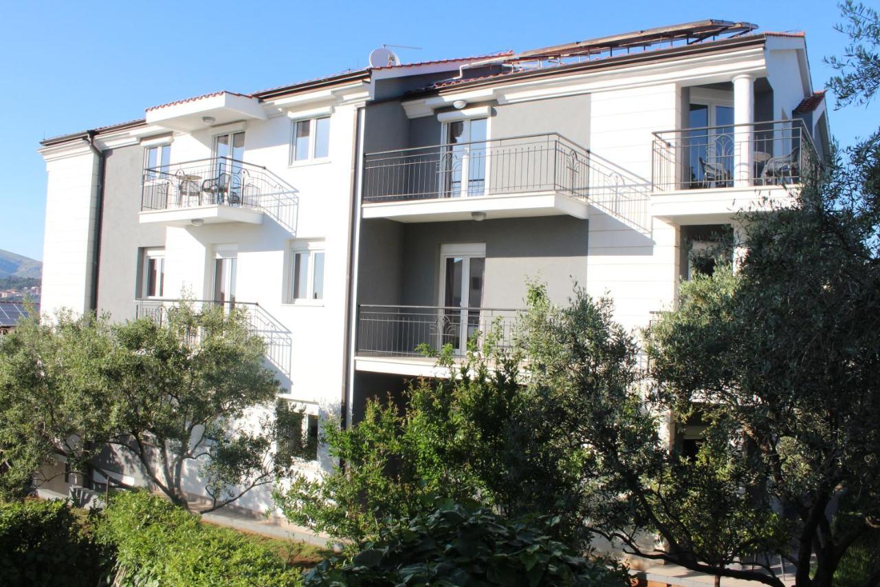 Villa Mihaela تروغير المظهر الخارجي الصورة